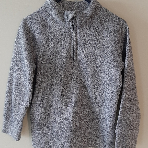 Quarter-zip pullover - Picture 2 of 4